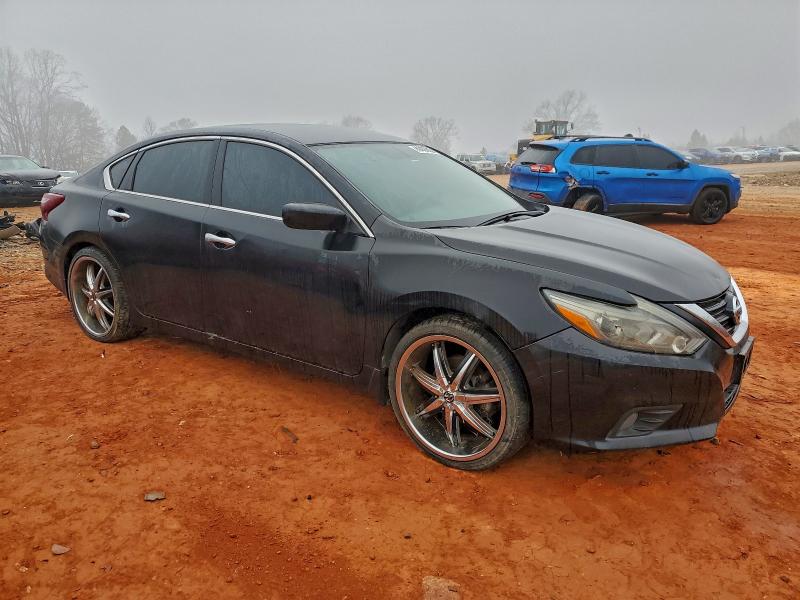 Фото 4 - NISSAN ALTIMA