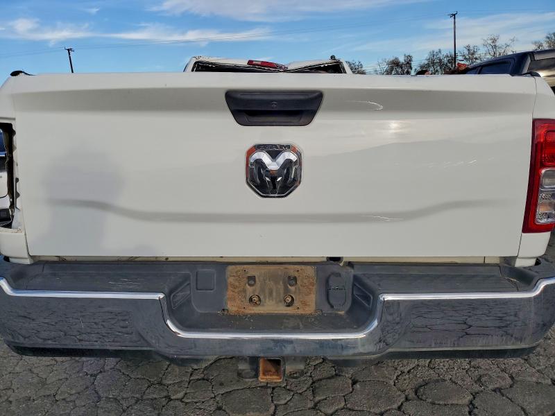 Фото 10 - RAM 2500