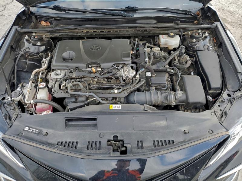 Фото 11 - TOYOTA CAMRY