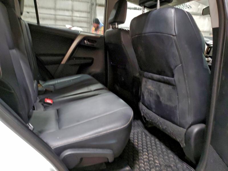 Фото 11 - TOYOTA RAV4