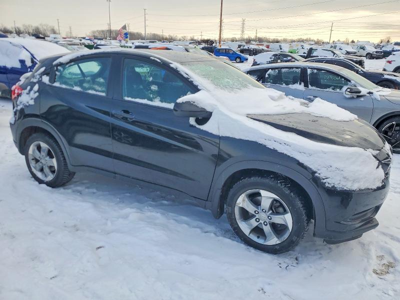 Фото 4 - HONDA HR-V