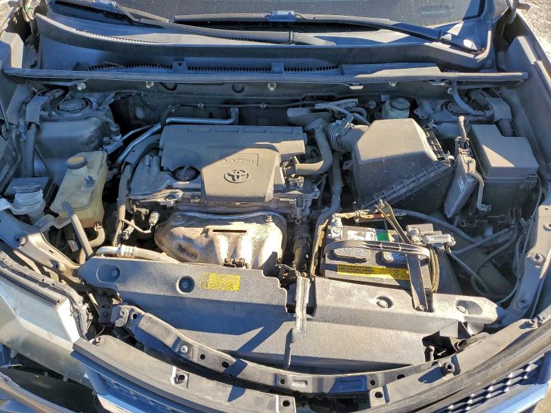 Фото 12 - TOYOTA RAV4