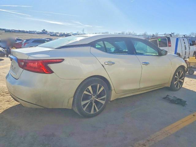 Фото 3 - NISSAN MAXIMA