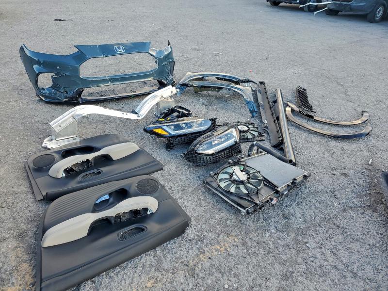 Фото 13 - HONDA HR-V