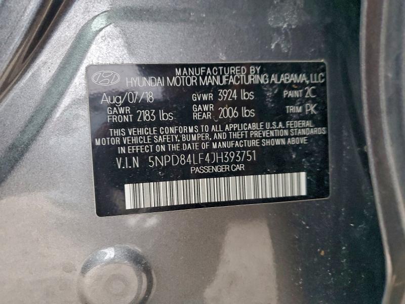 Фото 12 - HYUNDAI ELANTRA