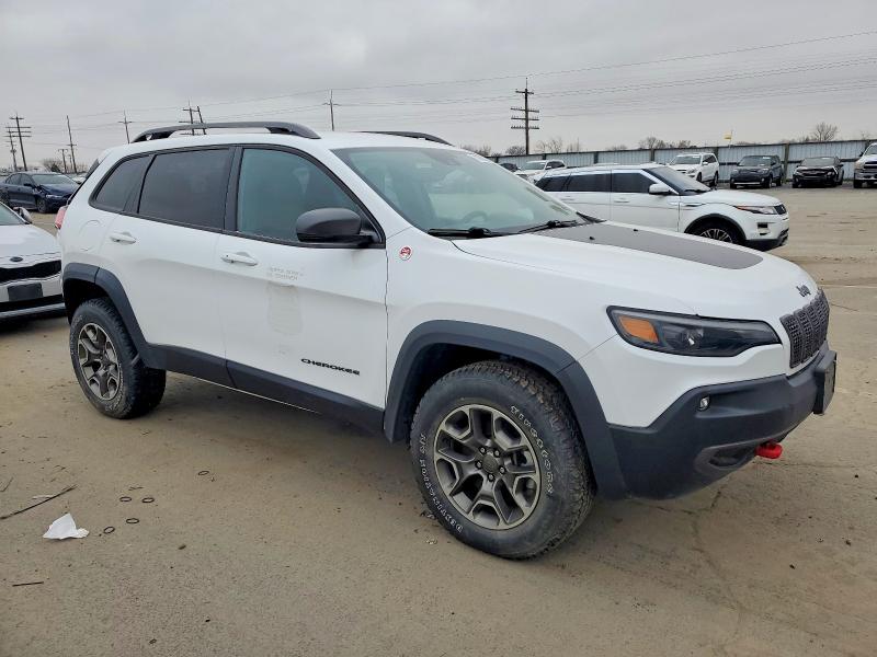 Фото 4 - JEEP CHEROKEE