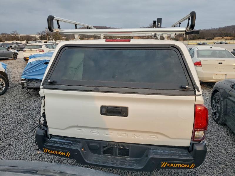 Фото 6 - TOYOTA TACOMA