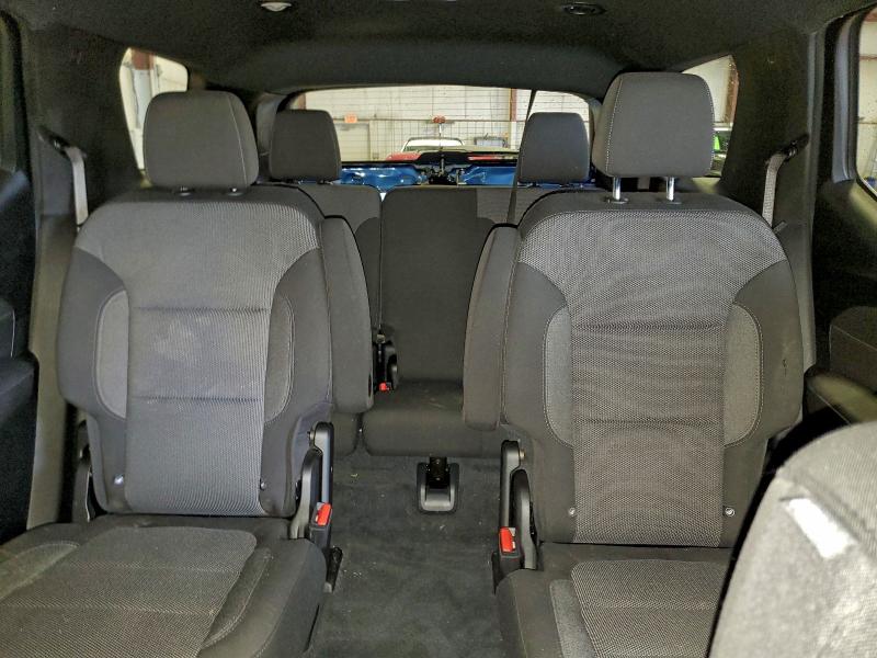 Фото 10 - CHEVROLET TRAVERSE