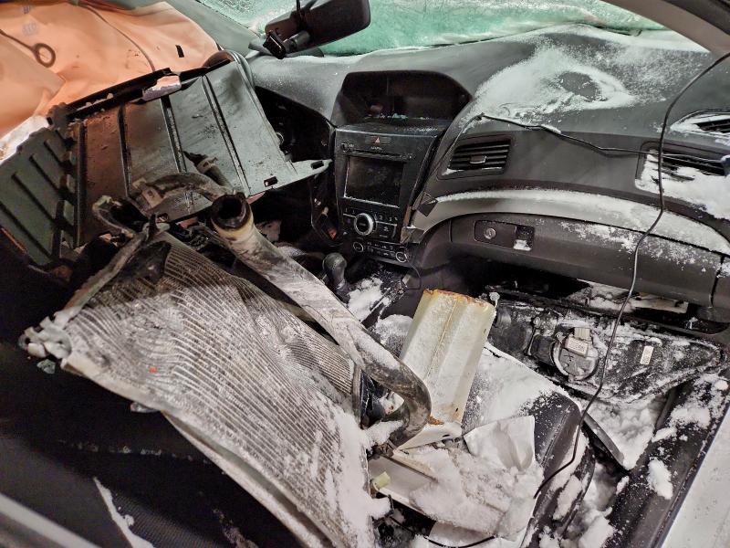 Фото 8 - ACURA ILX