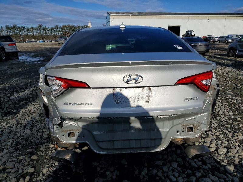 Фото 6 - HYUNDAI SONATA