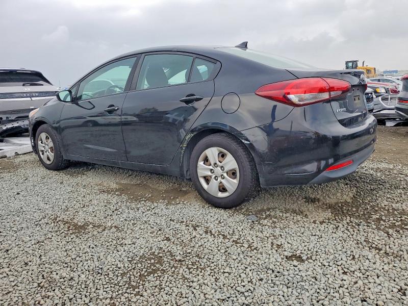 Фото 2 - KIA FORTE