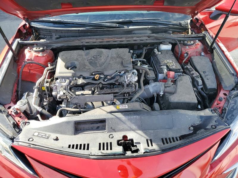 Фото 11 - TOYOTA CAMRY