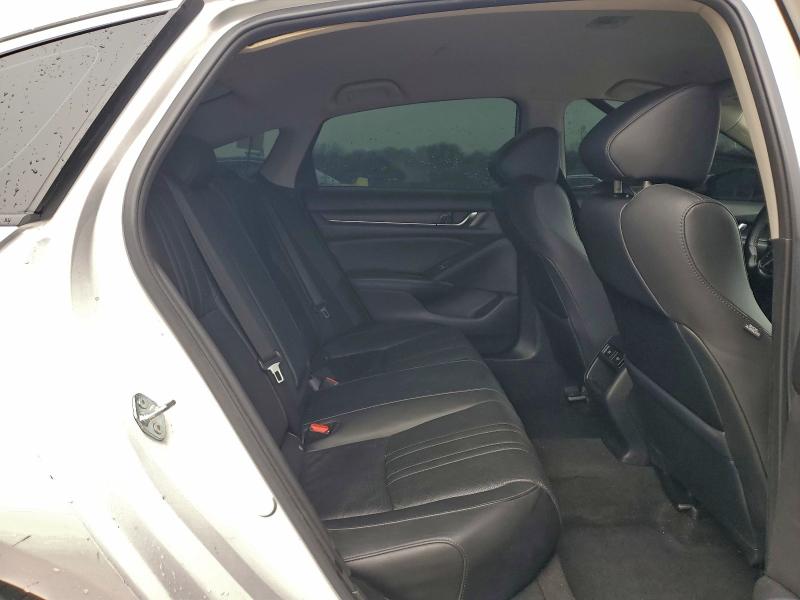 Фото 10 - HONDA ACCORD