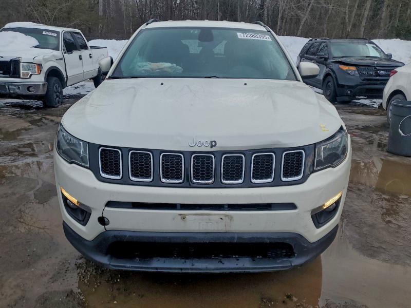 Фото 5 - JEEP COMPASS