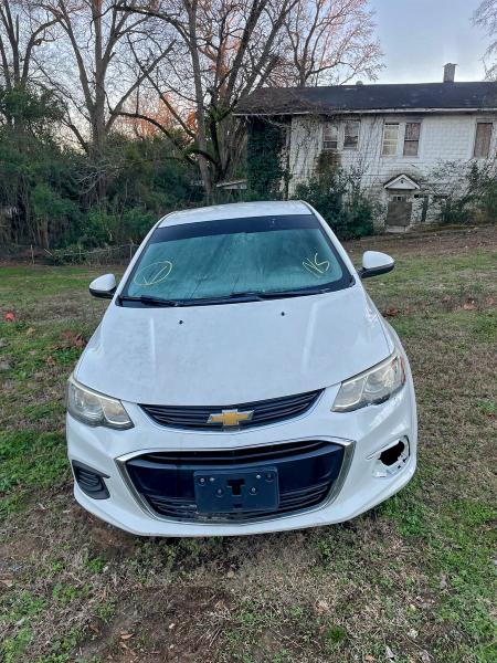 Фото 12 - CHEVROLET SONIC