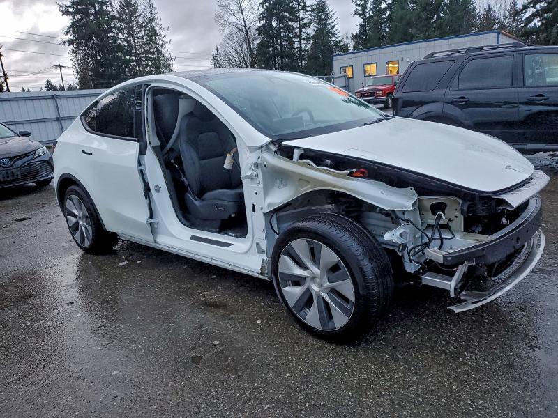 Фото 4 - TESLA MODEL Y