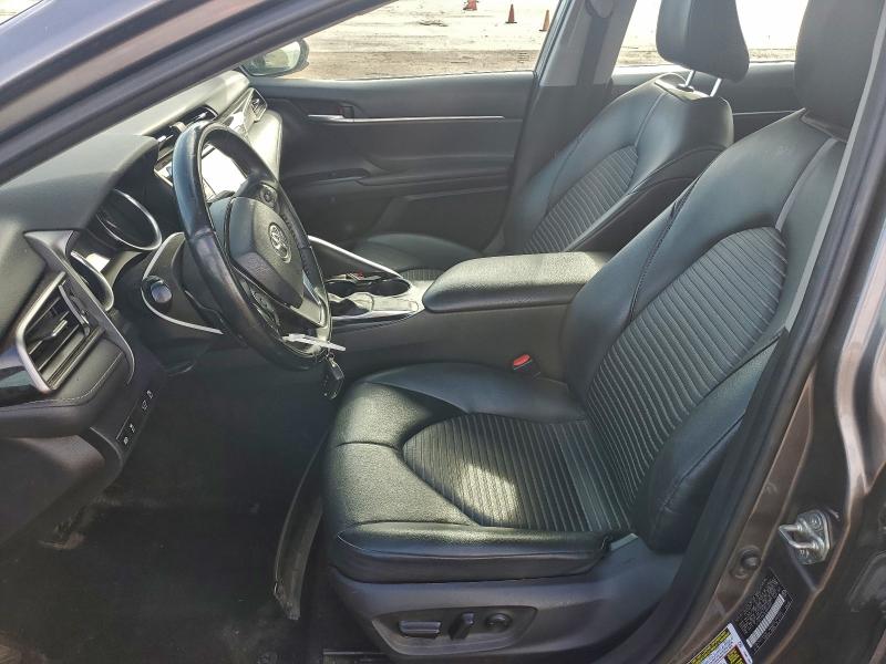 Фото 7 - TOYOTA CAMRY