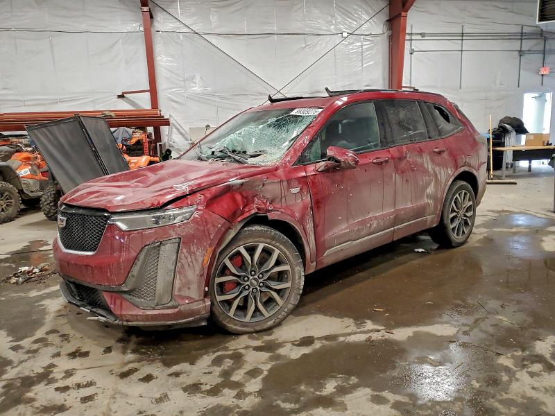 Фото 1 - CADILLAC XT6