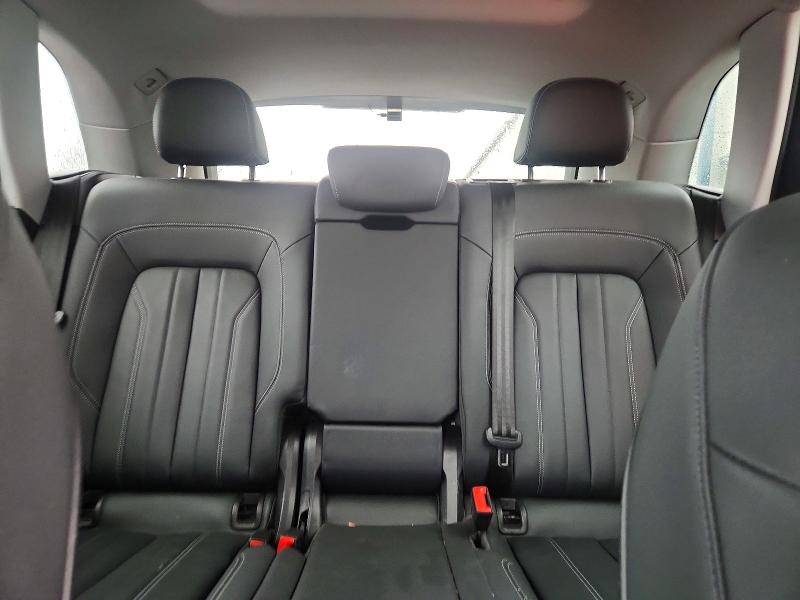 Фото 10 - AUDI Q5