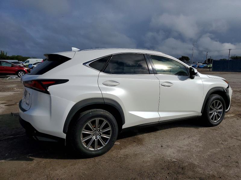 Фото 3 - LEXUS NX