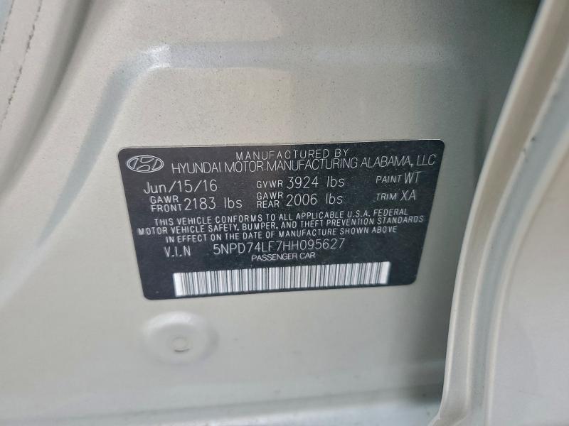 Фото 12 - HYUNDAI ELANTRA