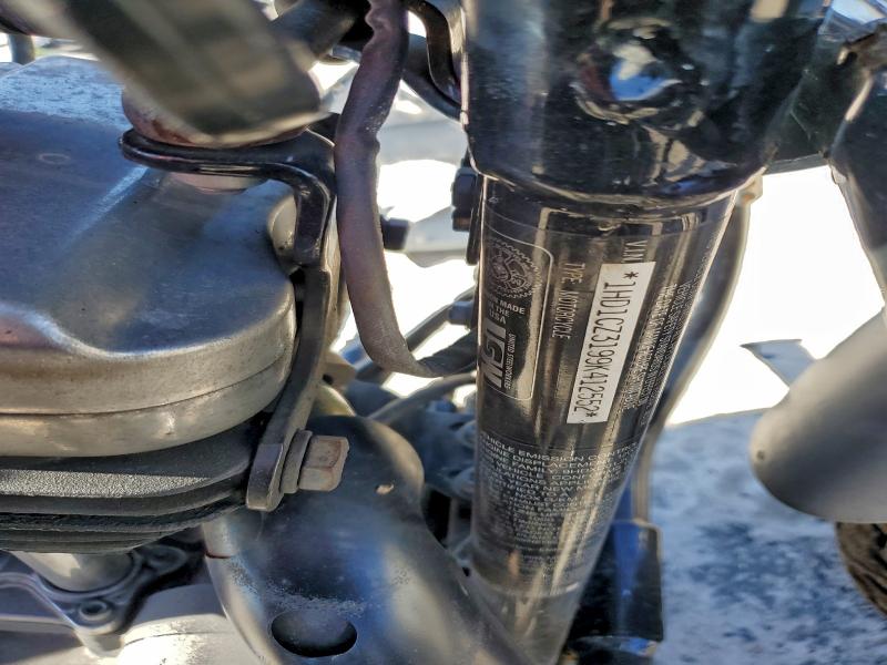 HARLEY-DAVIDSON XL1200 N 2009