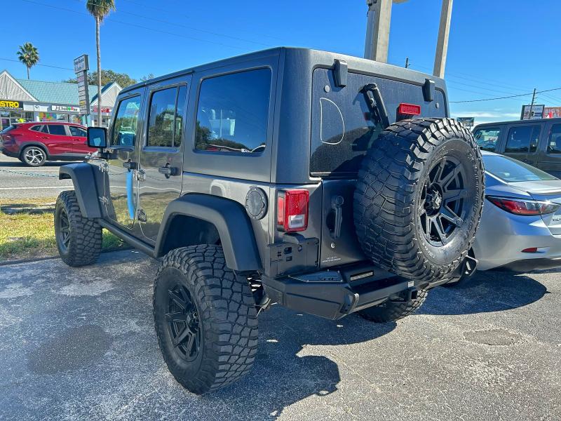 Фото 3 - JEEP WRANGLER