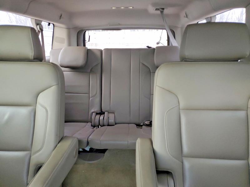 Фото 10 - GMC YUKON