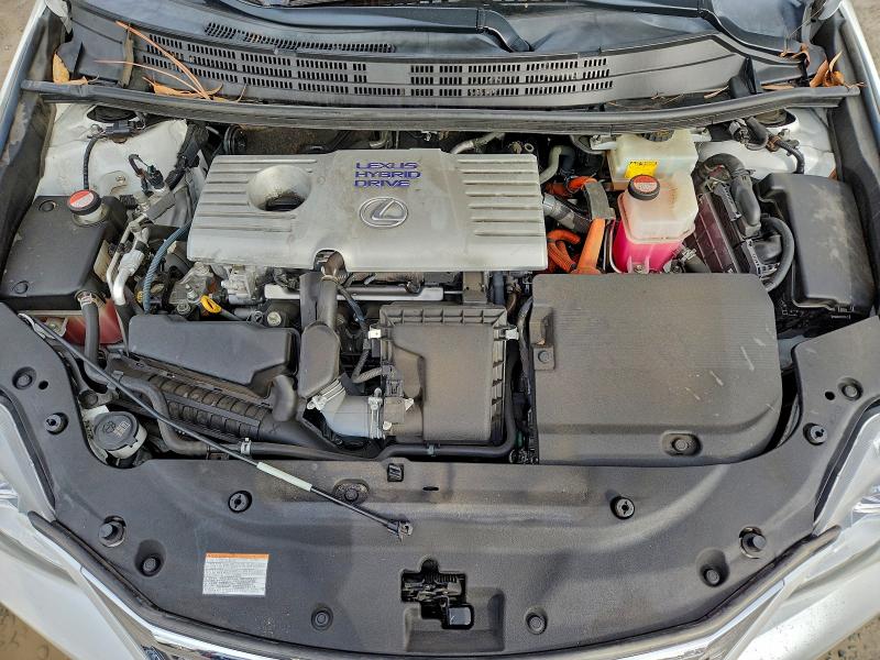 Фото 11 - LEXUS CT 200