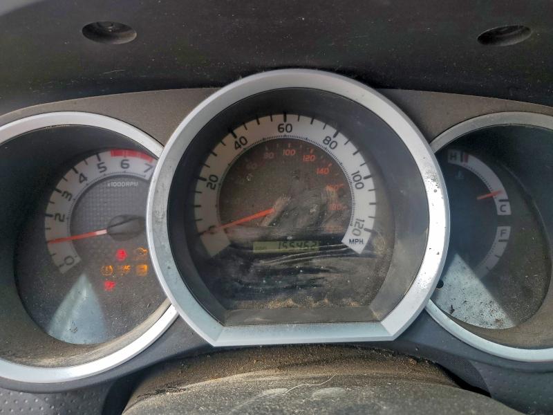 Фото 9 - TOYOTA TACOMA