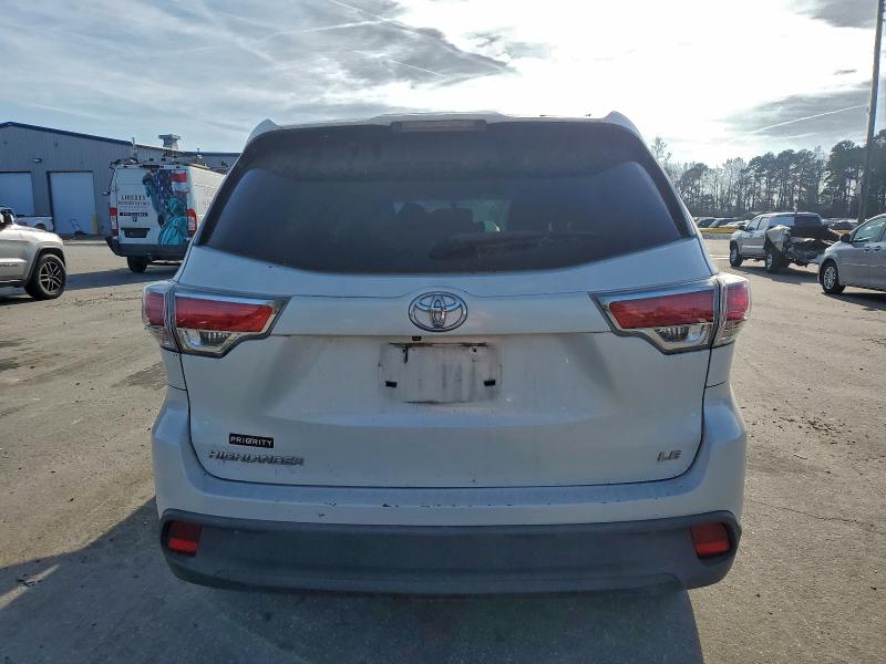 Фото 6 - TOYOTA HIGHLANDER