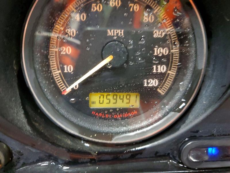 HARLEY-DAVIDSON FLHTCUI 10 2008