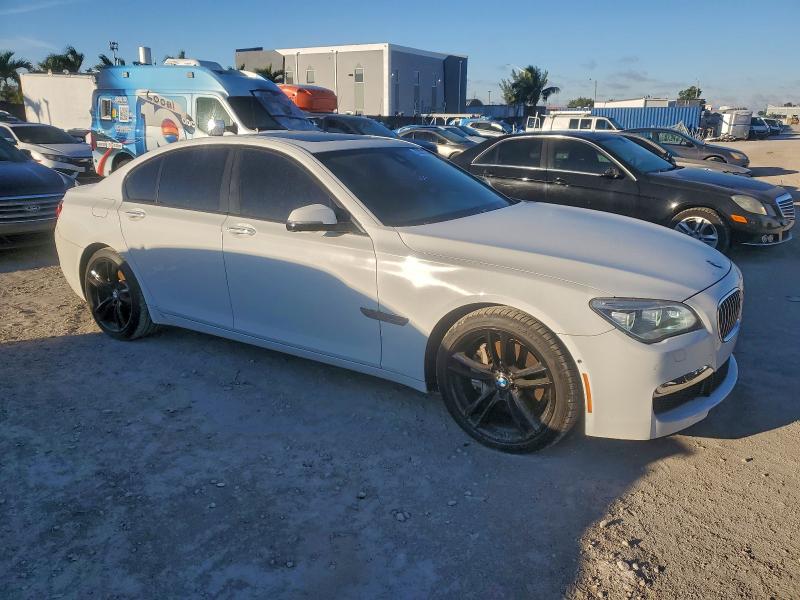 Фото 4 - BMW 7 SERIES