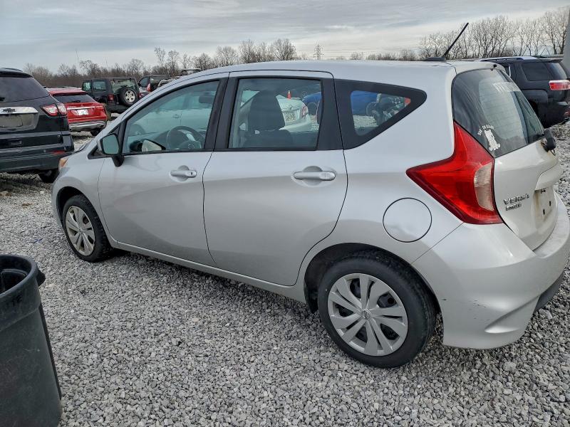 Фото 2 - NISSAN VERSA