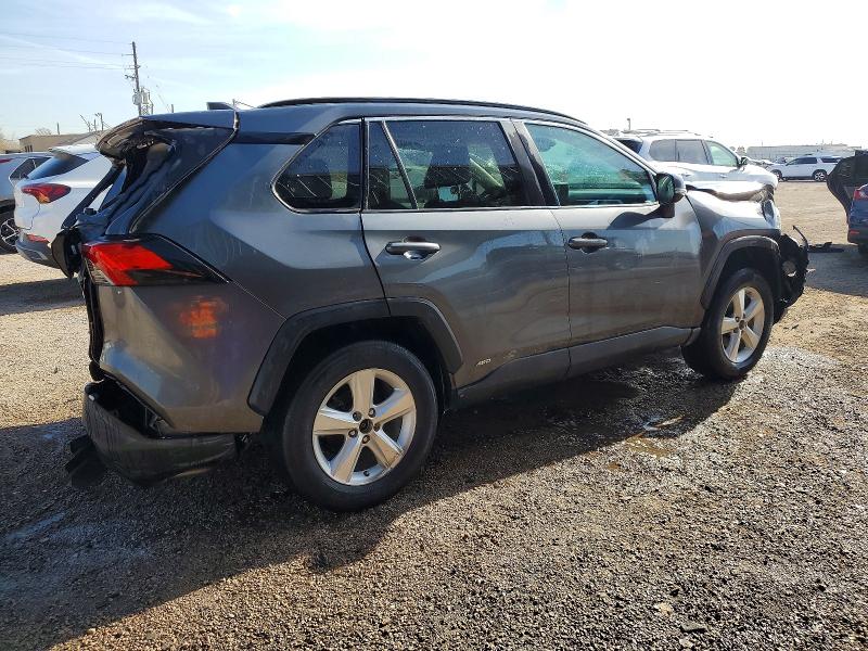 Фото 3 - TOYOTA RAV4