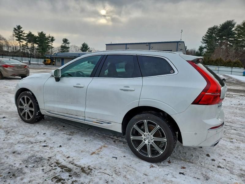 Фото 2 - VOLVO XC60