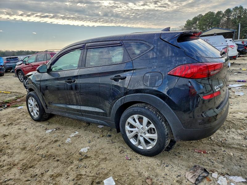 Фото 2 - HYUNDAI TUCSON