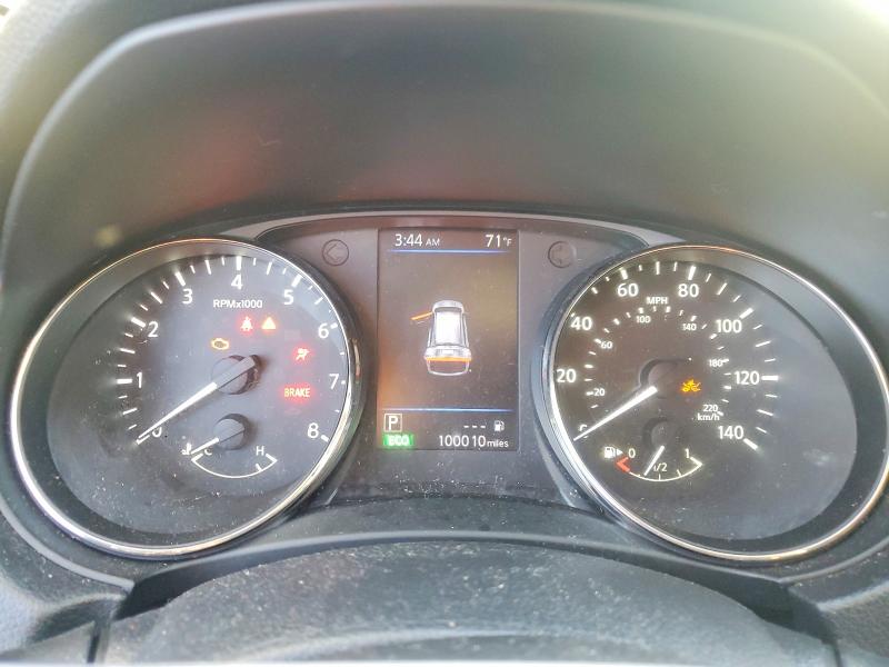 Фото 9 - NISSAN ROGUE