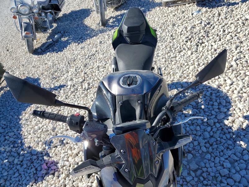 KAWASAKI ZR900 F 2020