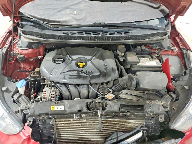 Фото 11 - HYUNDAI ELANTRA