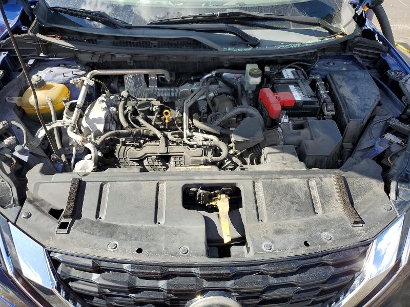 Фото 12 - NISSAN ROGUE