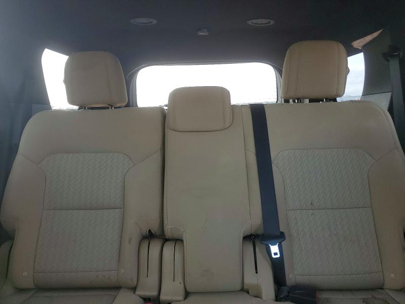 Фото 10 - FORD EXPLORER