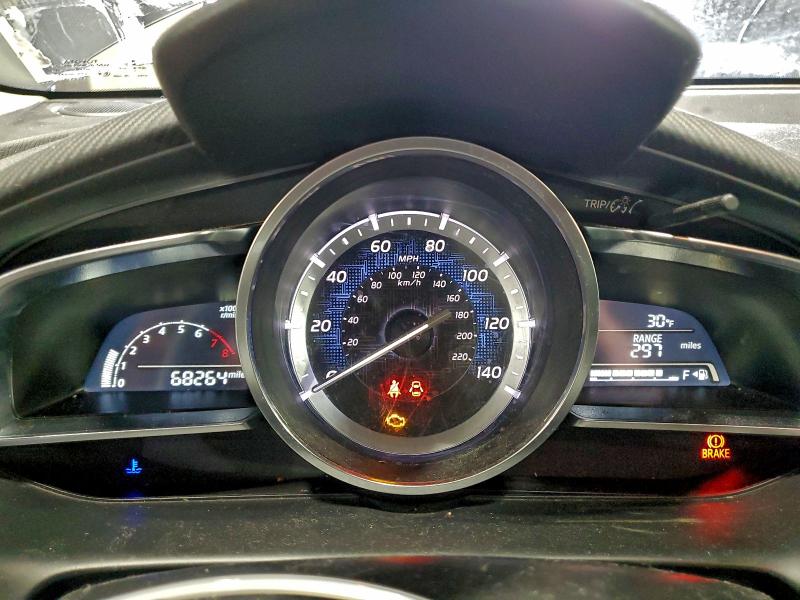 Фото 9 - TOYOTA YARIS