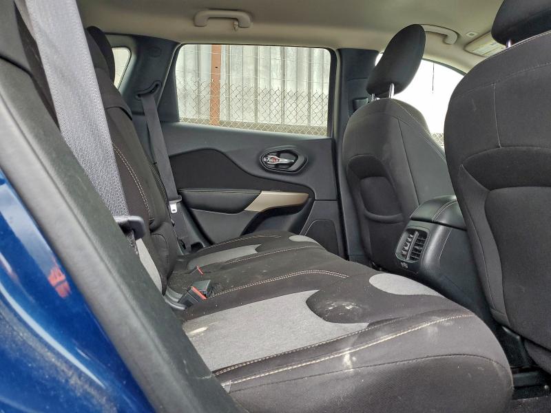 Фото 11 - JEEP GRAND CHER