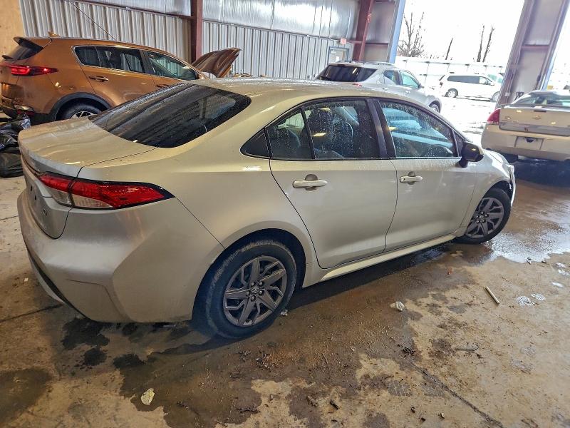 Фото 3 - TOYOTA COROLLA