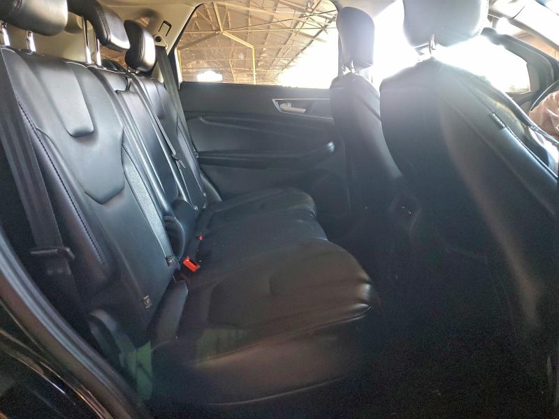 Фото 10 - FORD EDGE