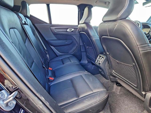 Фото 11 - VOLVO XC40 PLUS