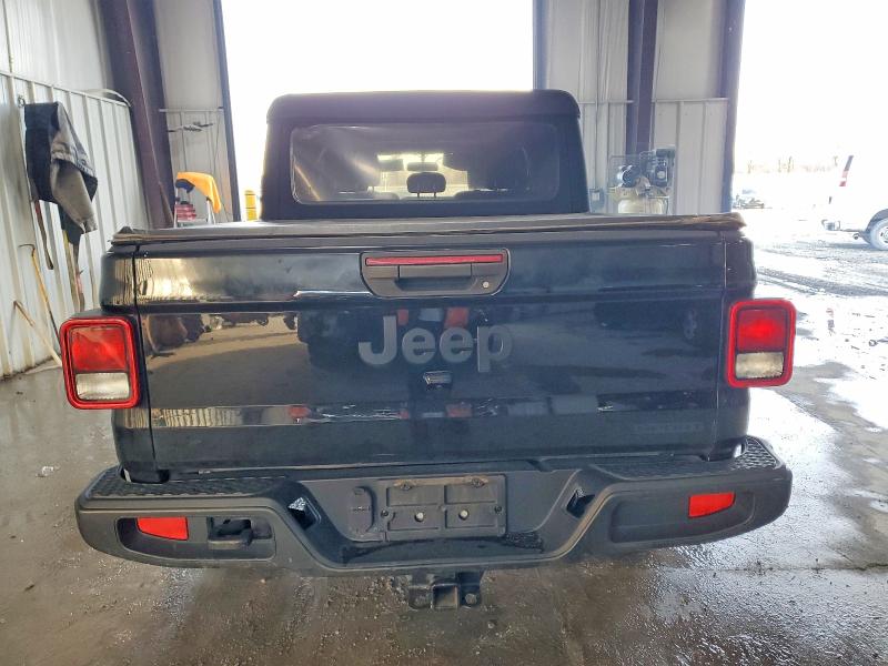 Фото 6 - JEEP GLADIATOR