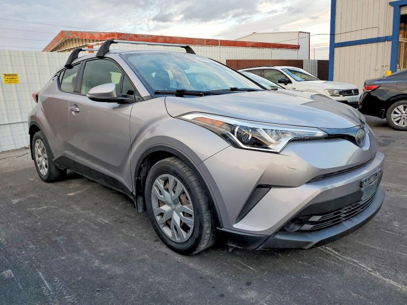 Фото 4 - TOYOTA C-HR