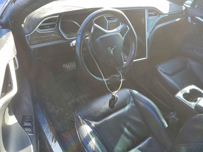 Фото 8 - TESLA MODEL S